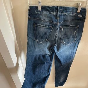 Size 24 mother Capri jeans!